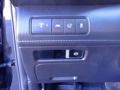 Used 2023 Hyundai Santa Fe SEL w/ Premium Package image 14