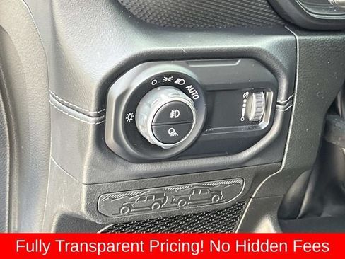 Used 2024 Jeep Gladiator Rubicon w/ Technology Group AWD/4WD image 26