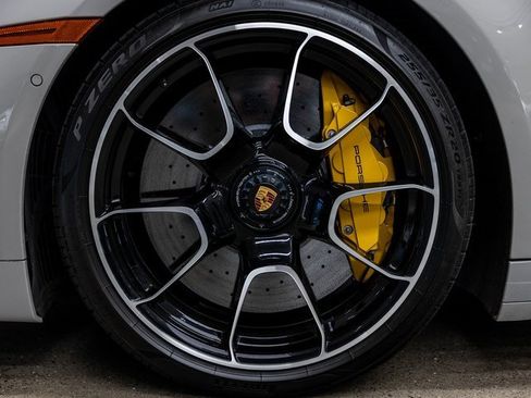 Used 2022 Porsche 911 Turbo S image 19