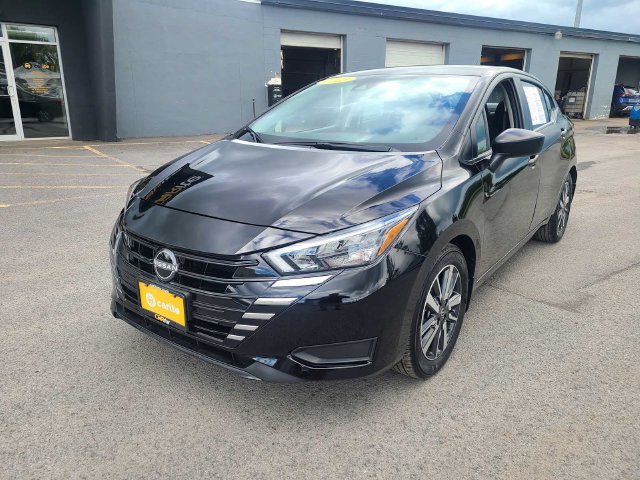 Used 2025 Nissan Versa S w/ S Plus Package FWD image 1