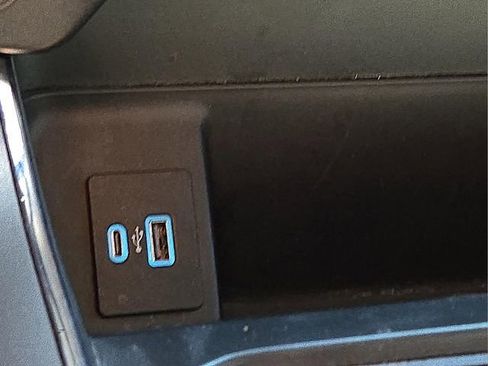 Used 2022 Ford F150 XLT w/ Equipment Group 302A High image 25