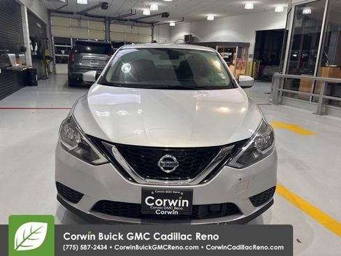 Used 2019 Nissan Sentra SV image 9