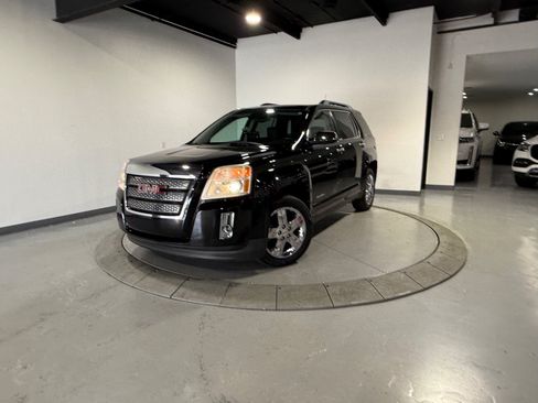Used 2012 GMC Terrain SLT FWD image 2