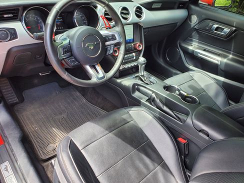Used 2015 Ford Mustang GT Premium RWD image 39