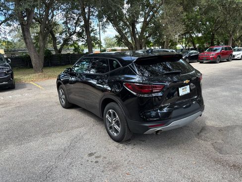 Used 2025 Chevrolet Blazer LT FWD image 17