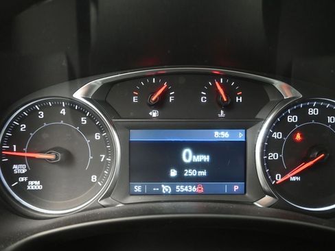 Used 2024 GMC Terrain SLT image 10