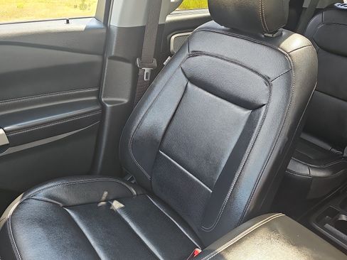 Used 2021 Ford Explorer Limited w/ Equipment Group 301A RWD image 34