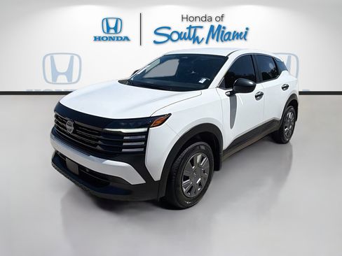 Used 2026 Nissan Kicks S FWD image 3