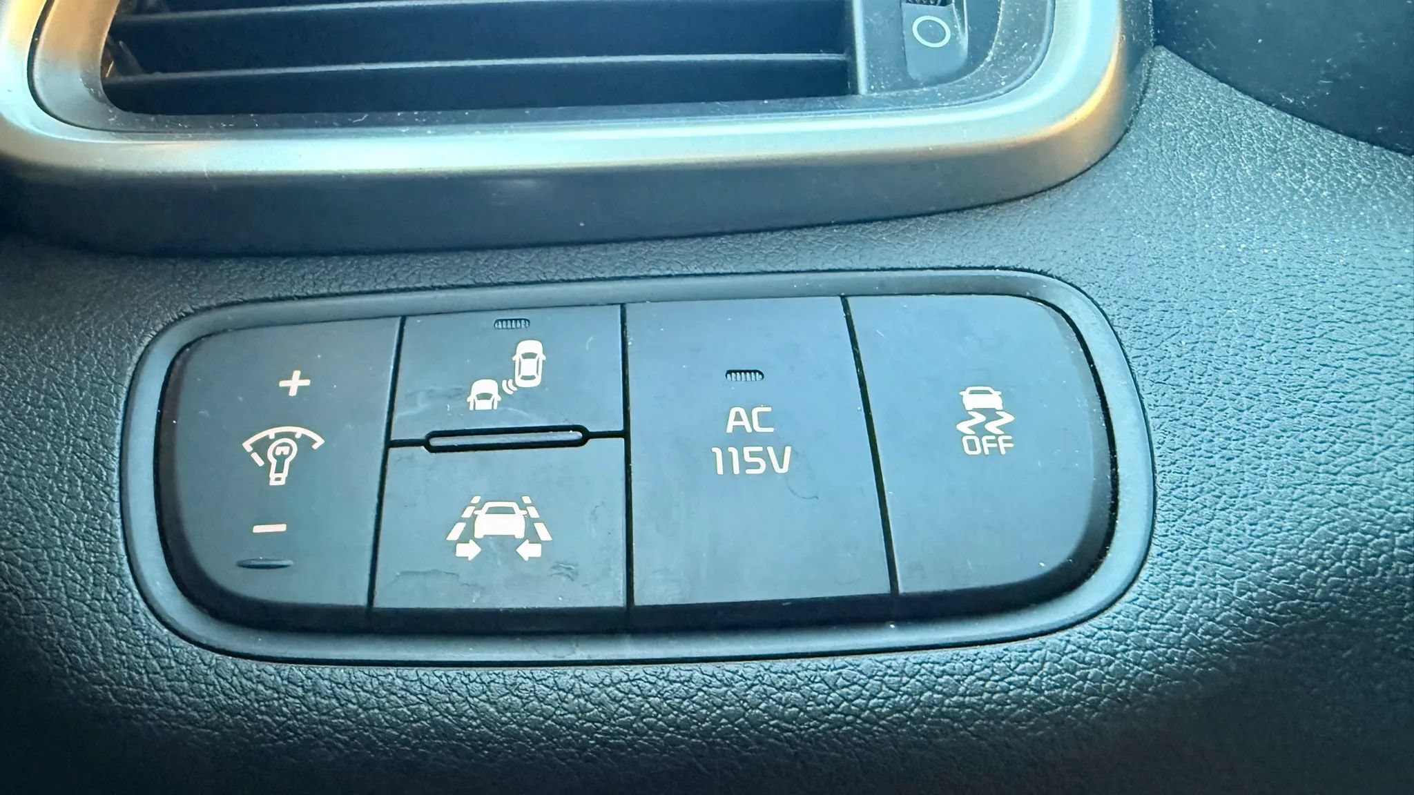 Used 2019 Kia Sorento SX w/ SX Touring Package AWD/4WD image 29
