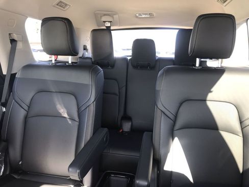 New 2026 Nissan Pathfinder SL AWD/4WD image 22