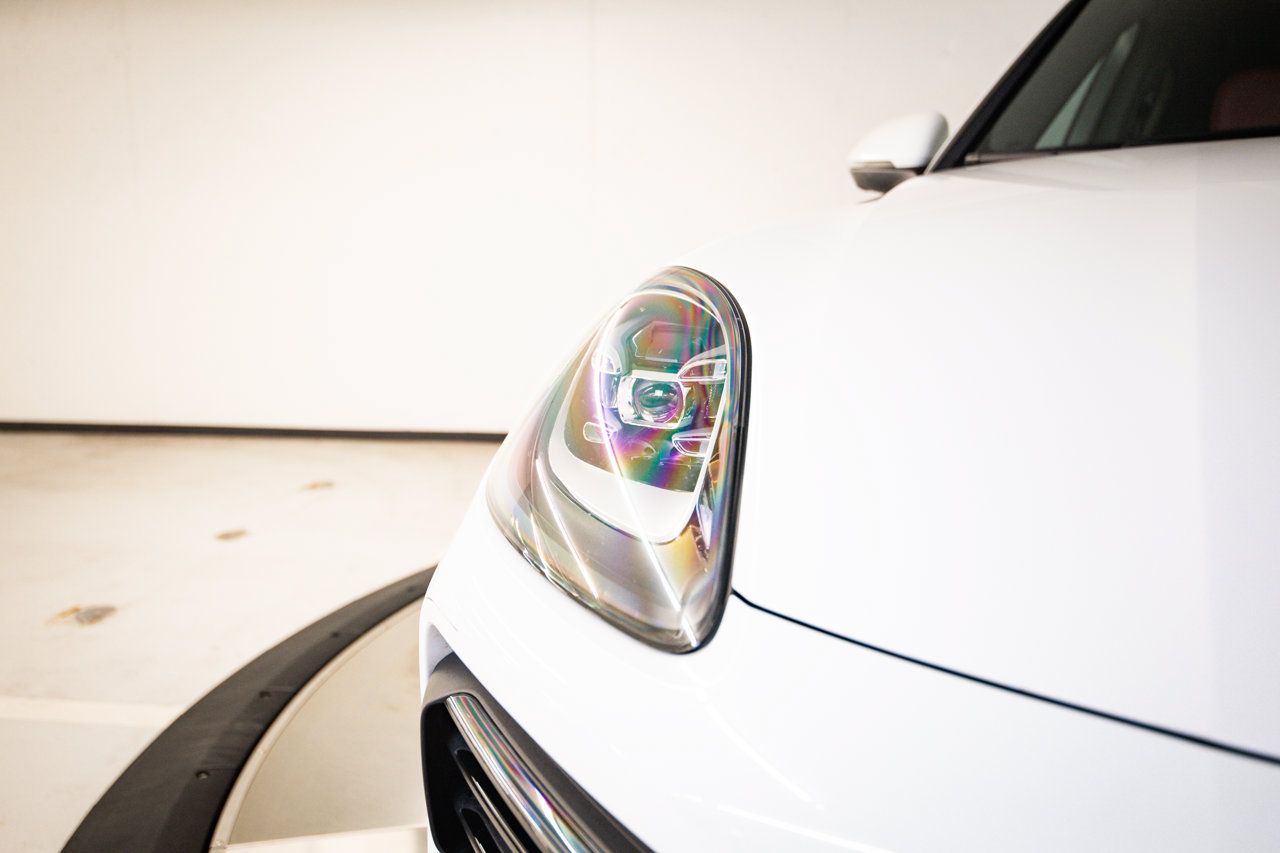 Certified 2023 Porsche Cayenne Coupe AWD/4WD image 13