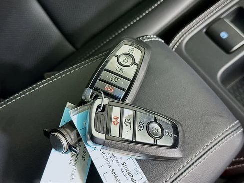 New 2025 Ford Mustang Mach-E Premium image 20