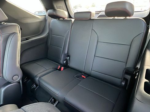 New 2026 Chevrolet Traverse Z71 w/ Enhanced Driving Package image 15