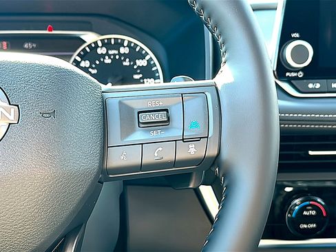 New 2026 Nissan Rogue SV image 18