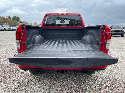 Used 2024 RAM 2500 Big Horn w/ Night Edition AWD/4WD image 13