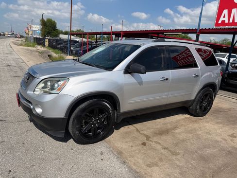 Used 2011 GMC Acadia SLE FWD image 5