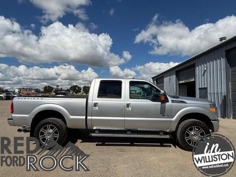 Used 2016 Ford F350 Platinum w/ Platinum Package AWD/4WD image 8
