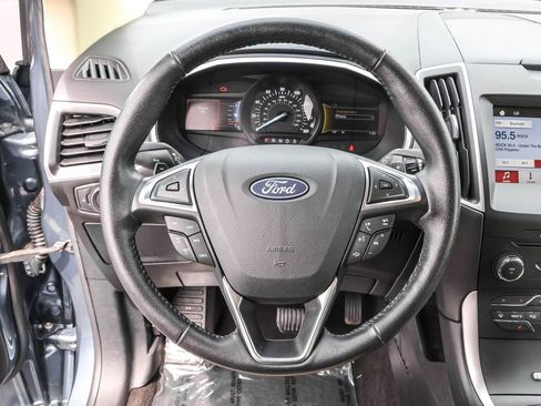 Used 2018 Ford Edge SEL w/ Equipment Group 201A AWD/4WD image 19