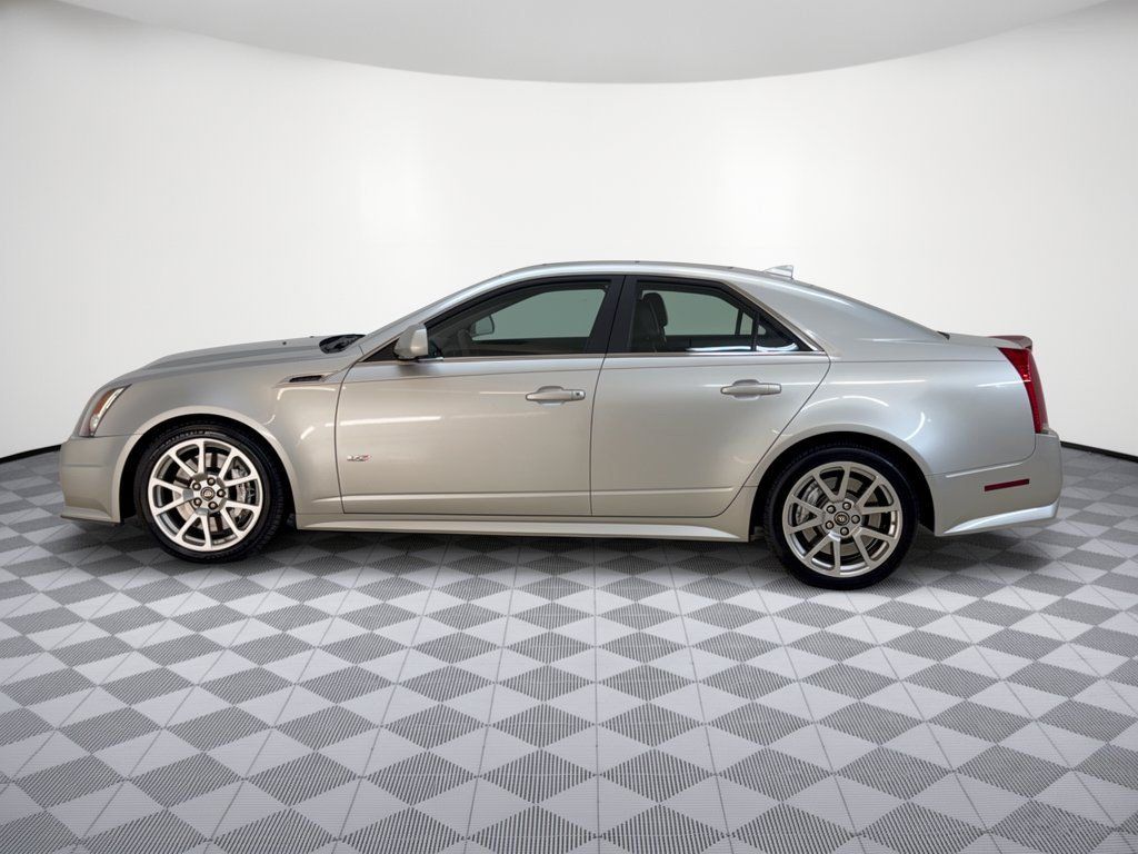 Used 2011 Cadillac CTS V RWD image 2