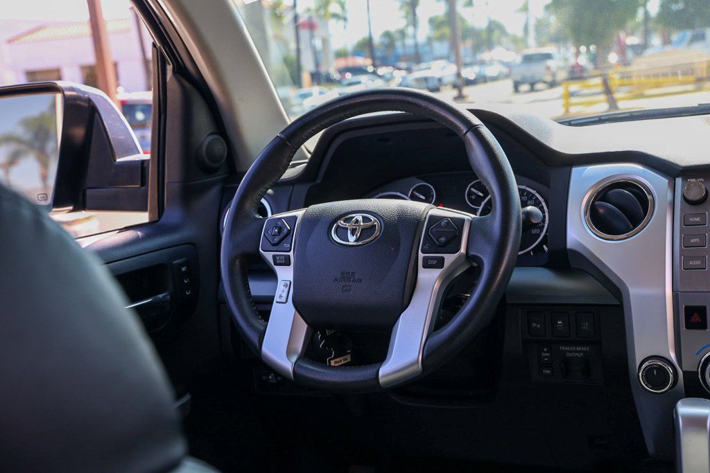 Used 2016 Toyota Tundra Platinum AWD/4WD image 24