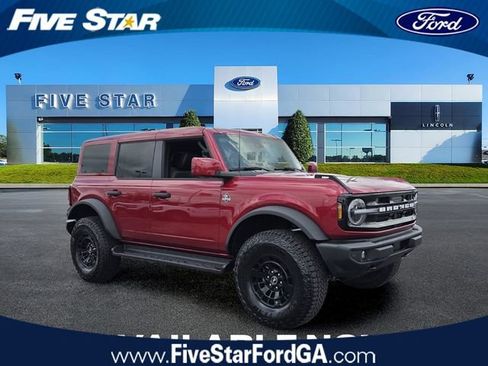New 2026 Ford Bronco Outer Banks w/ Sasquatch Package AWD/4WD image 1