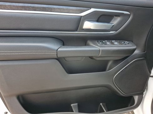 Used 2023 RAM 1500 Big Horn AWD/4WD image 23