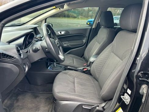 Used 2015 Ford Fiesta SE w/ Equipment Group 201A image 15