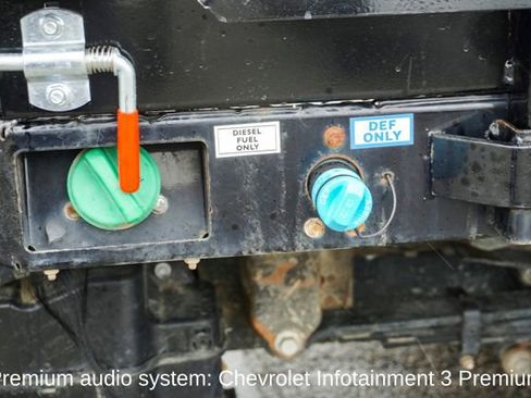 Used 2024 Chevrolet Silverado 3500 LT w/ Convenience Package image 7