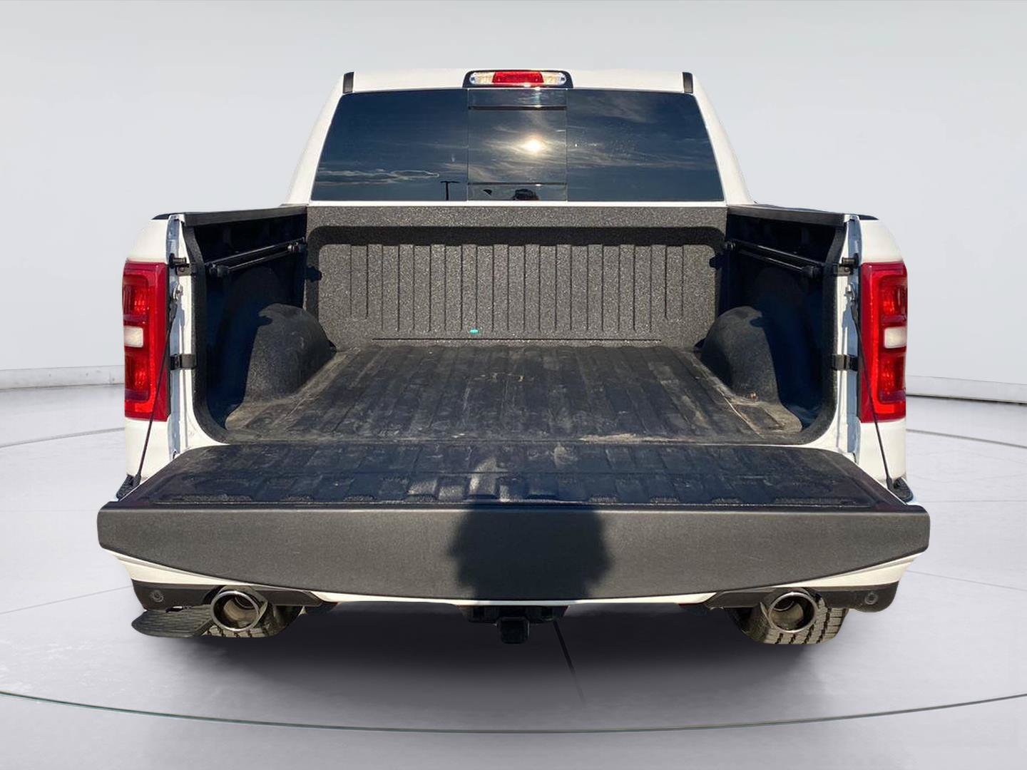 Used 2026 RAM 1500 Laramie w/ Bed Utility Group AWD/4WD image 29