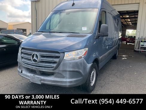 Used 2019 Mercedes-Benz Sprinter 170 image 1