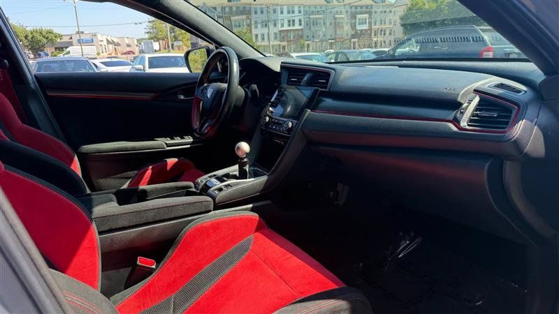 Used 2019 Honda Civic Type R image 7
