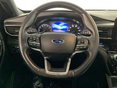 Used 2022 Ford Explorer ST-Line w/ Class IV Trailer Tow Package image 17