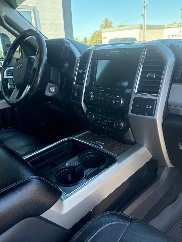 Used 2018 Ford F250 Lariat w/ Chrome Package AWD/4WD image 24