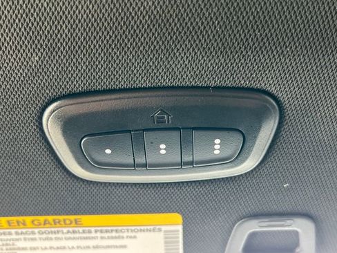 Used 2024 Jeep Grand Cherokee L Limited w/ Black Appearance Package image 34