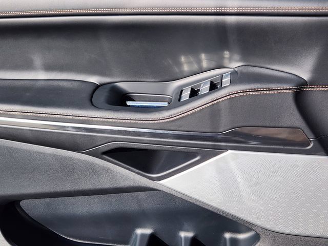 New 2027 Lincoln Navigator Black Label AWD/4WD image 9