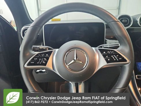 Used 2023 Mercedes-Benz GLC 300 4MATIC image 22