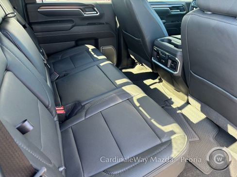 Used 2025 GMC Sierra 3500 Denali w/ Technology Package AWD/4WD image 30