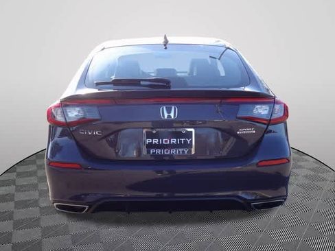 Used 2022 Honda Civic Sport Touring image 3