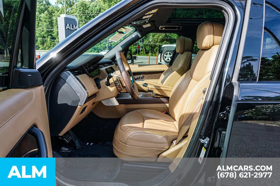 Used 2023 Land Rover Range Rover SE AWD/4WD image 18