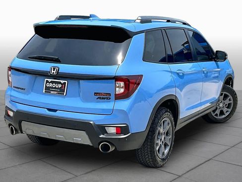 Used 2024 Honda Passport TrailSport image 13