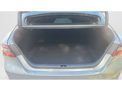 Certified 2023 Toyota Camry SE FWD image 9