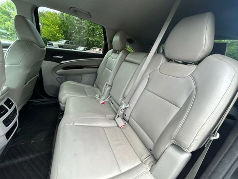 Used 2016 Acura MDX w/ Technology Package AWD/4WD image 33