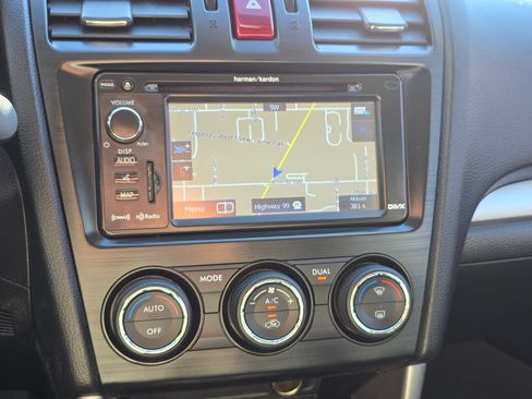 Used 2014 Subaru Forester 2.0XT Touring AWD/4WD image 24