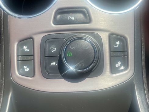 Used 2022 GMC Terrain AT4 w/ Infotainment Package II AWD/4WD image 24