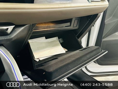 Certified 2025 Audi Q5 Premium w/ Convenience Package AWD/4WD image 21