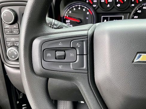 Used 2024 Chevrolet Silverado 1500 Custom image 27