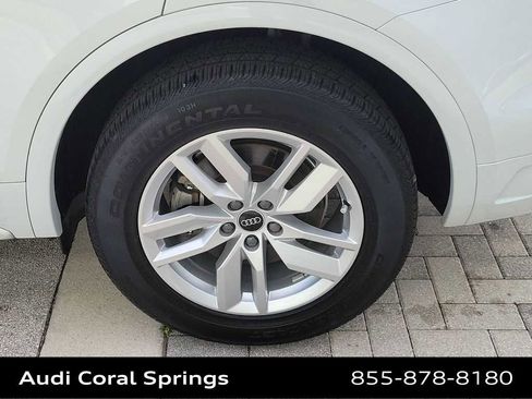 Certified 2023 Audi Q5 2.0T Premium w/ Convenience Package AWD/4WD image 16