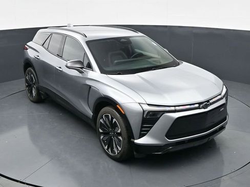 Used 2024 Chevrolet Blazer EV RS AWD/4WD image 26