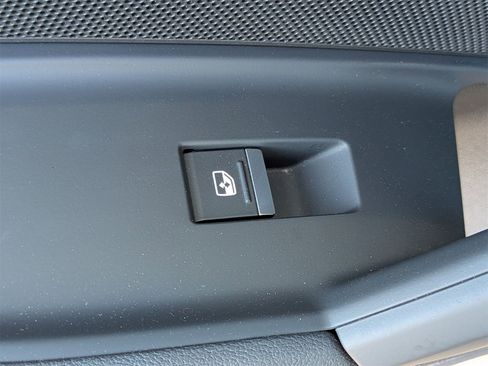 Used 2023 Audi A3 2.0T Premium image 29