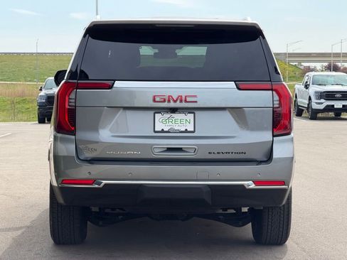 Used 2026 GMC Yukon Elevation w/ LPO, Floor Liner Package AWD/4WD image 8